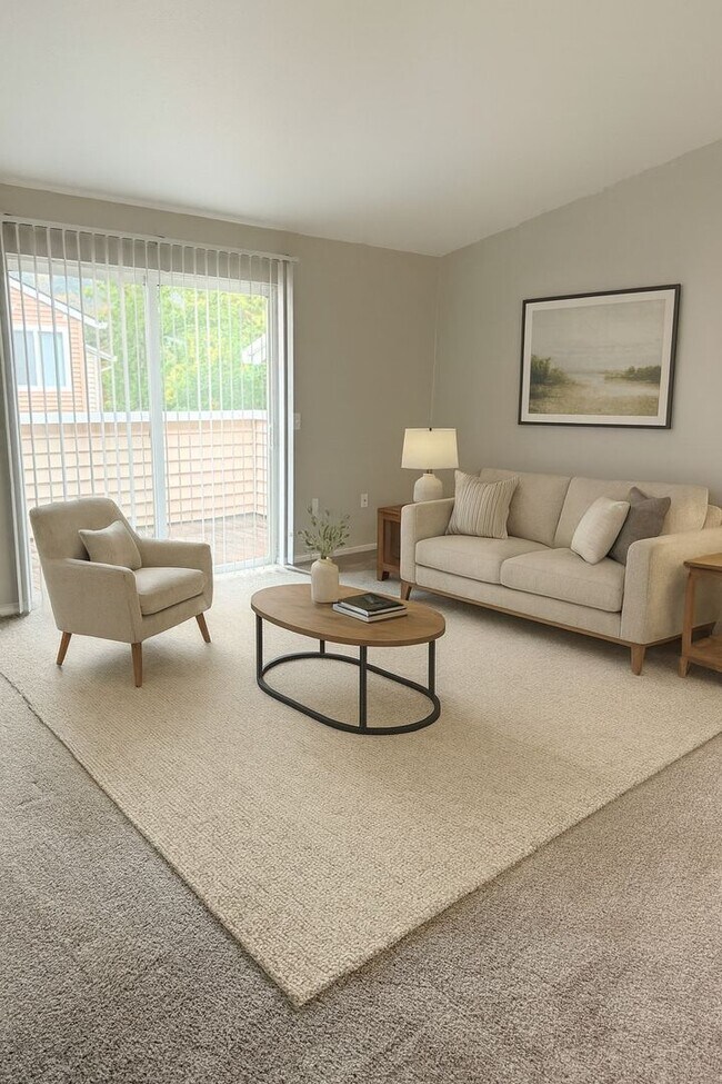 Foto del edificio - Life Just Got Better Come See For Yourself At Powell Court Apartments!!
