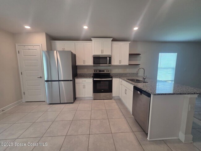 Building Photo - 3747 Sagefield Dr