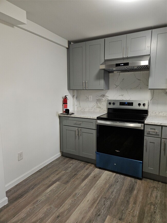 Foto del edificio - 120 Henry St