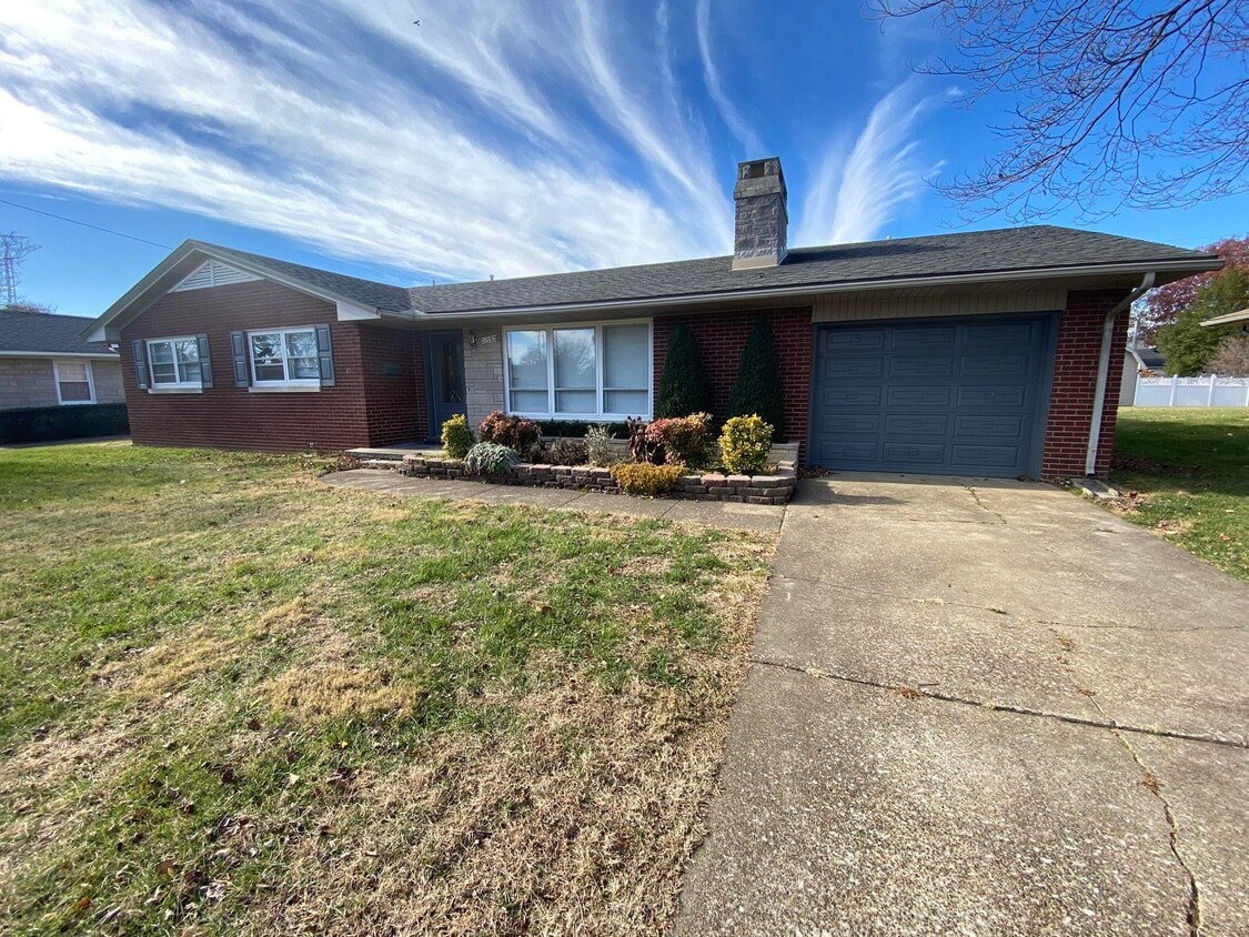 3330 Imperial Pl, Owensboro, KY 42301 House Rental in Owensboro, KY
