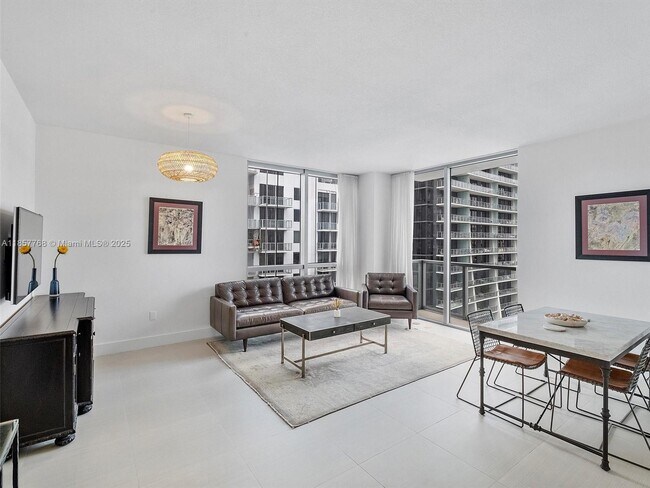 Foto del edificio - 1060 Brickell Ave