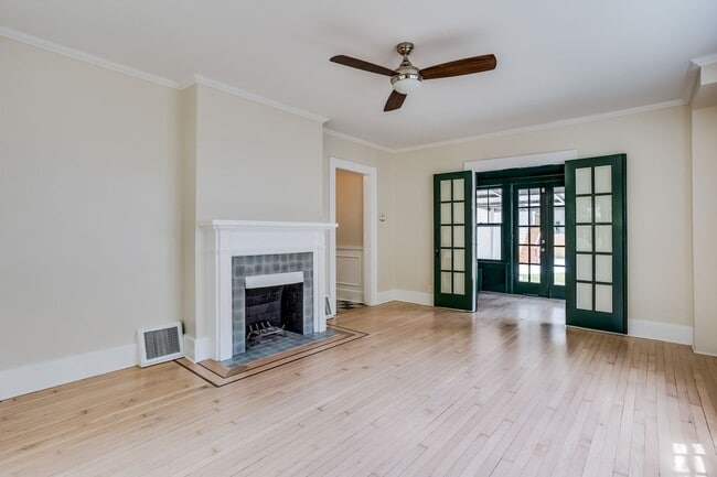 Building Photo - BEAUTIFUL Colonial in College Hill Home Available!