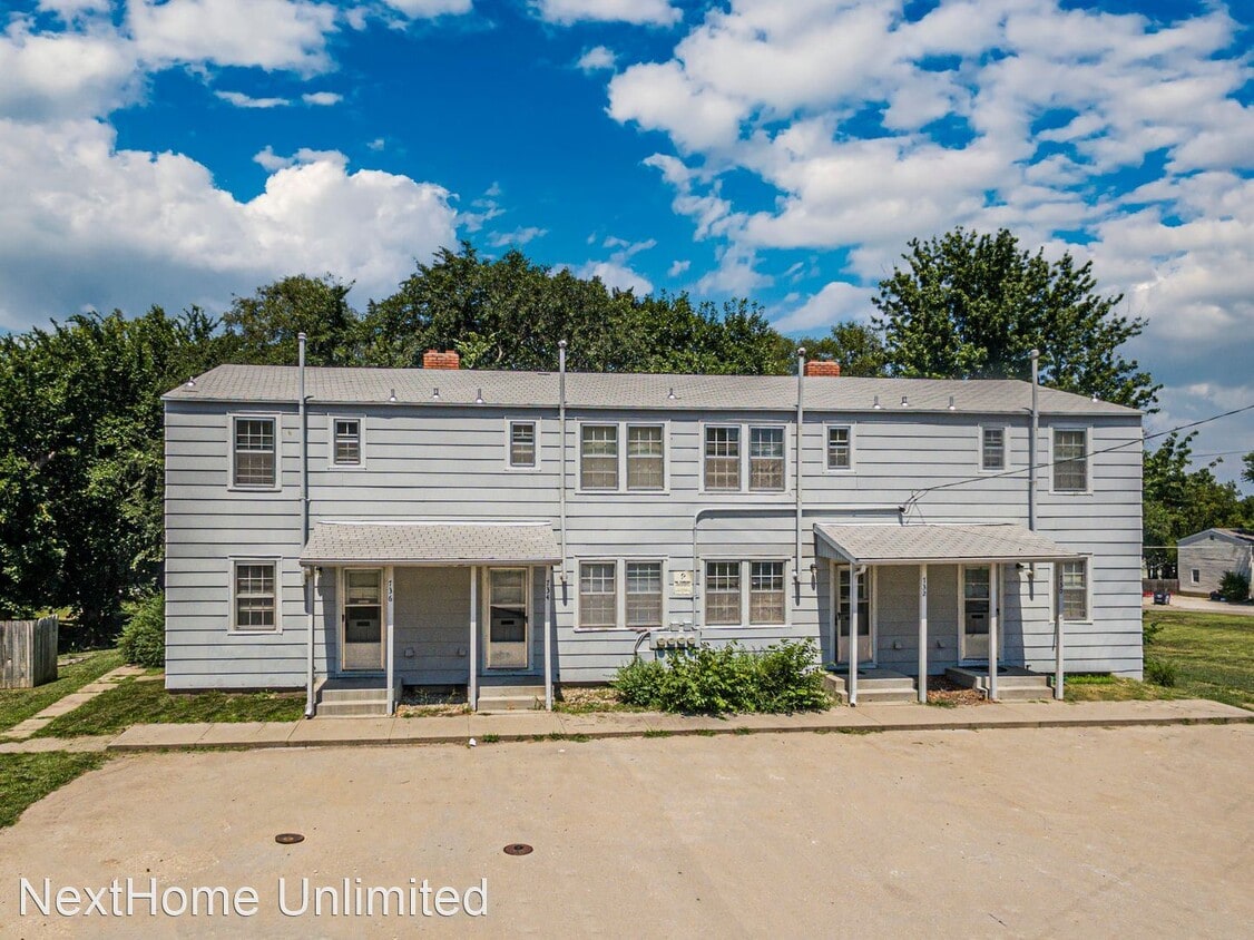Primary Photo - 2 br, 1 bath House - 736 W. 1st Street