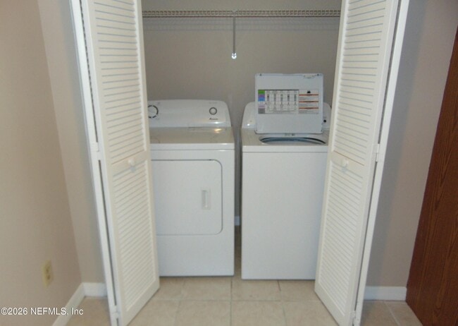 Foto del edificio - 218 Cranes Lake Dr