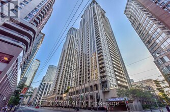 Building Photo - 761 Bay St.