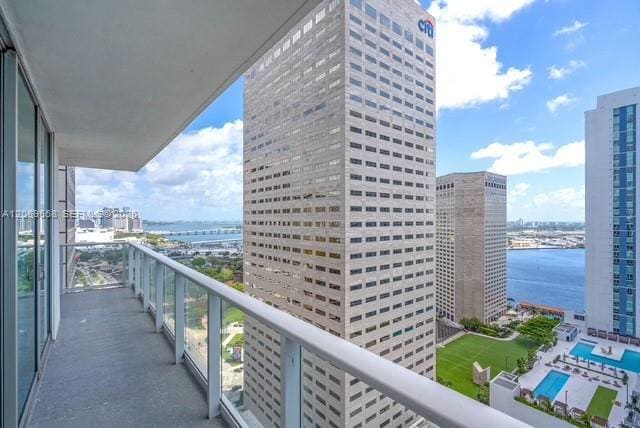 Building Photo - 300 S Biscayne Blvd