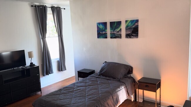 Foto del edificio - 4400 Lillian Hwy