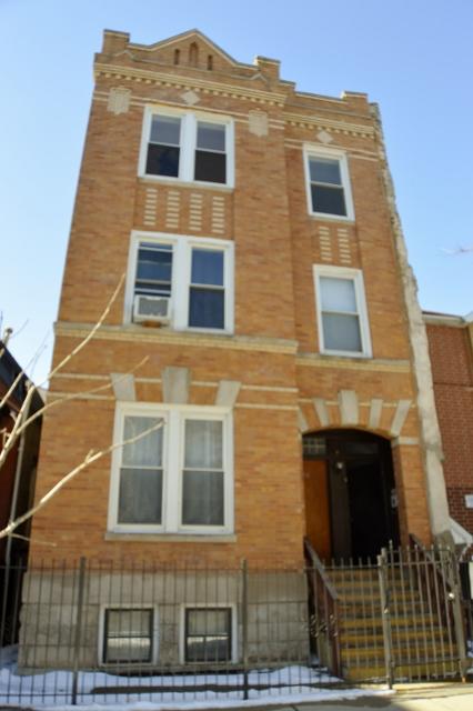 Primary Photo - 1254 N Maplewood Ave