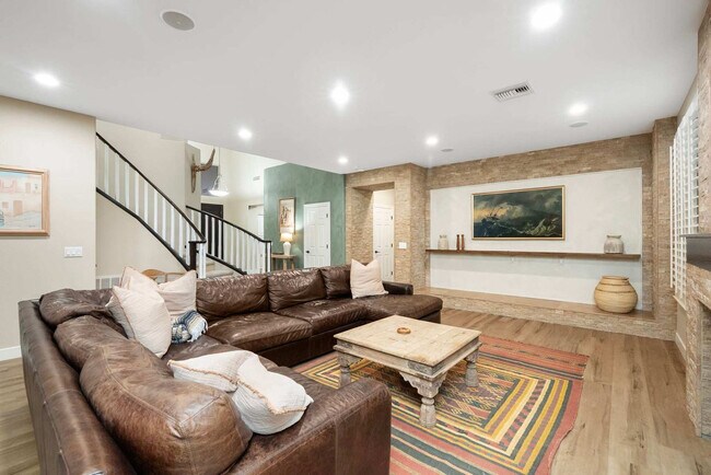Foto del edificio - 31521 N 48th St