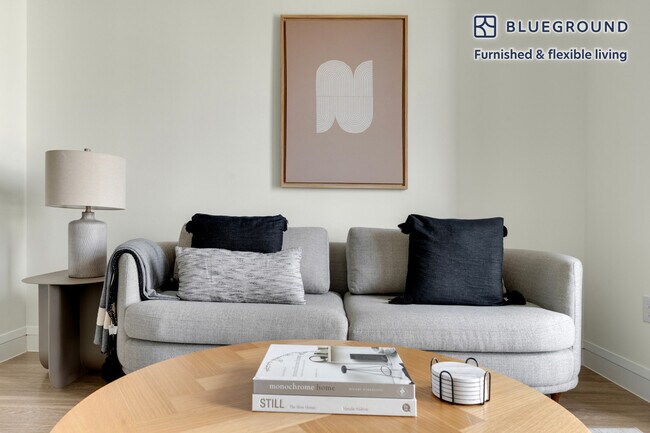 Foto del edificio - 3403 Harmon Ave