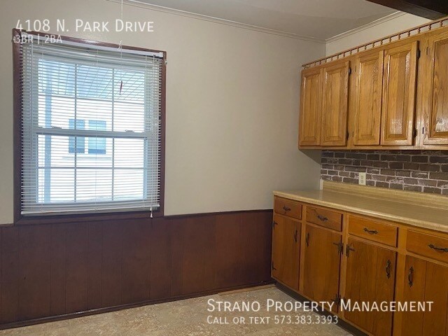 Building Photo - 4108 N Park Dr