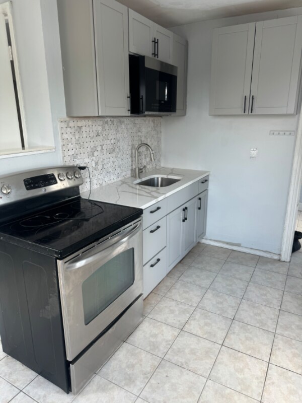 Foto principal - 1116 Old York Rd