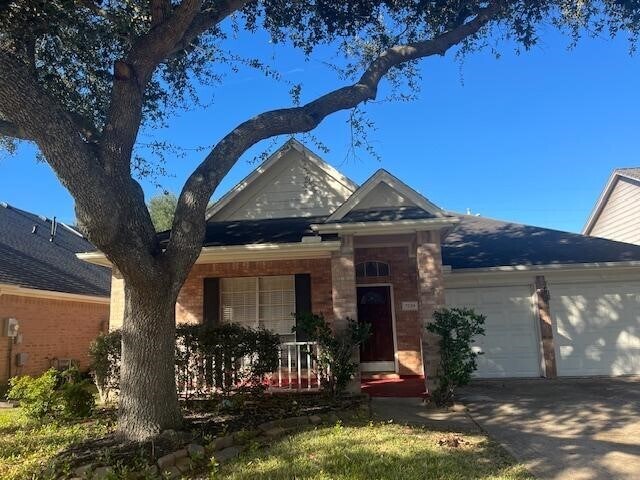 Foto del edificio - 7339 Colony Bend Ln