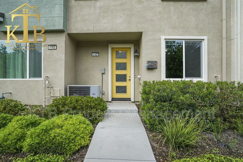 4167 Gloster Way, Sacramento, CA 95834 Townhome Rentals in Sacramento