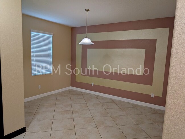 Building Photo - 5-Bedroom Home in Harmony