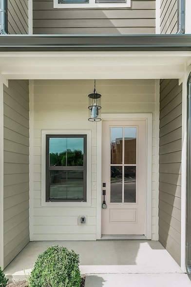 Building Photo - 1060 Noble Lp