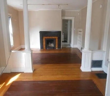 Foto del edificio - 710 S Park St