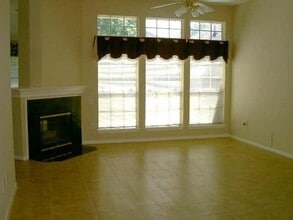 Building Photo - 4542 Springfield Lakes St
