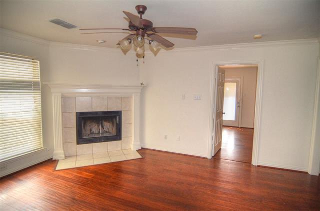 Building Photo - 1722 Scenic Dr