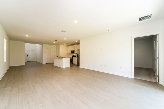 Building Photo - 6228 Botticella Blvd