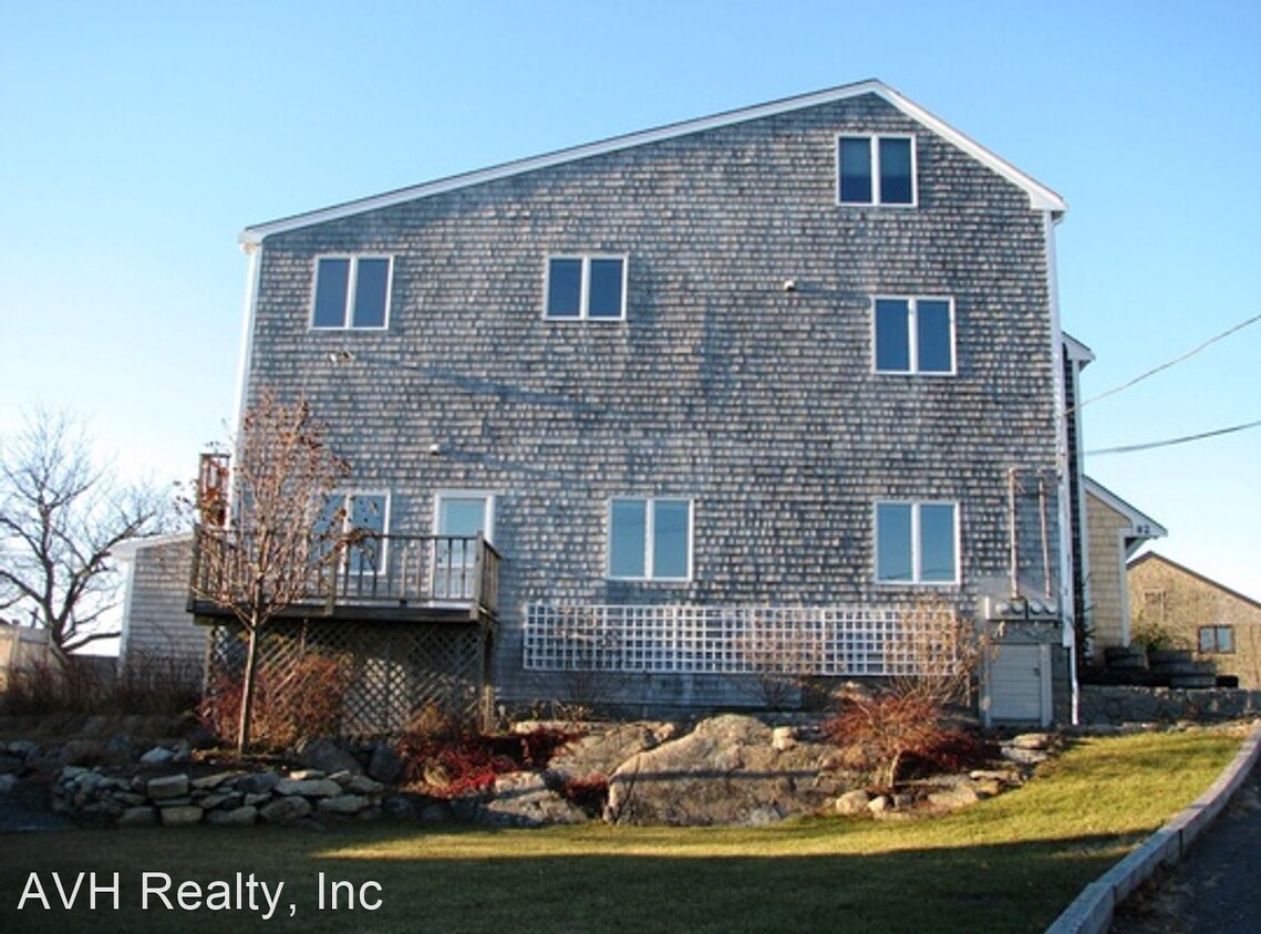 Foto principal - 2 br, 2 bath House - 82 Rocky Neck Avenue ...