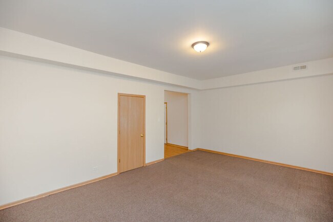 Foto del edificio - 4358 S Lake Park Ave