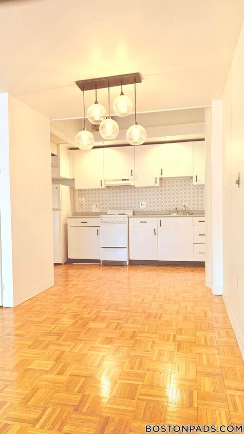 Foto principal - 61 Brookline Ave