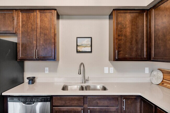 Foto del edificio - Brooklyn West Apartments