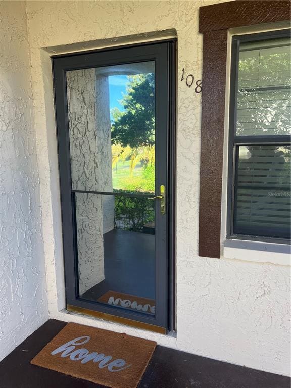 Foto principal - 2400 Winding Creek Blvd