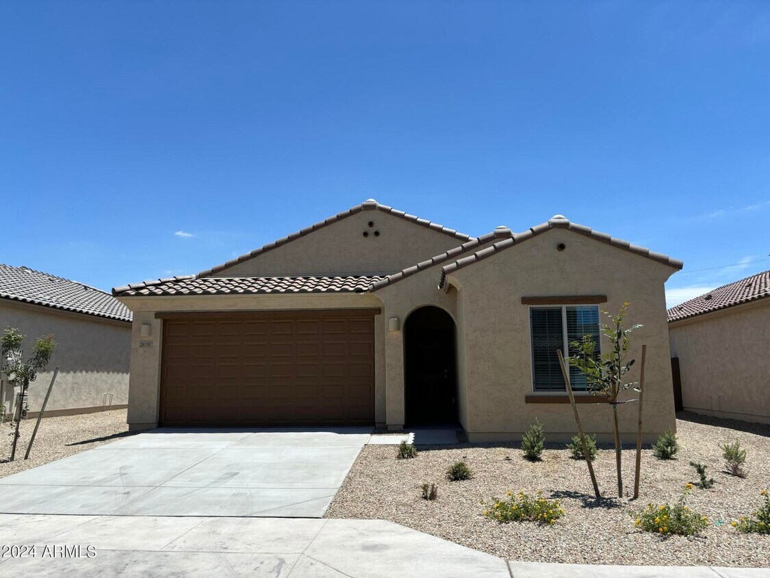 24397 W Ripple Rd, Buckeye, AZ 85326 - House Rental in Buckeye, AZ ...