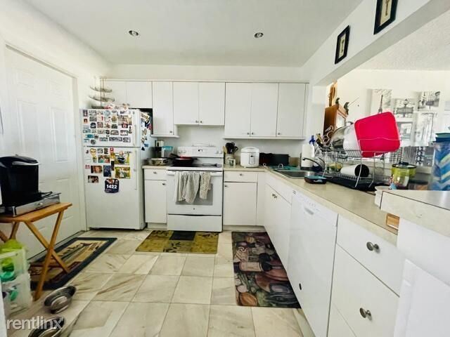 Primary Photo - 3 br, 2 bath House - 1101 Crystal Lake Dr ...