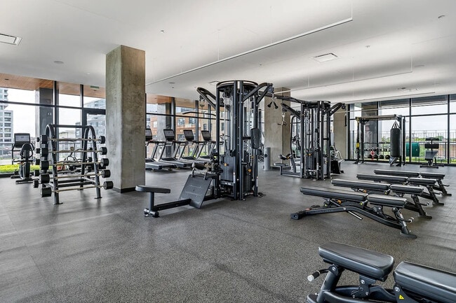 Building Photo - 151 N Elizabeth St