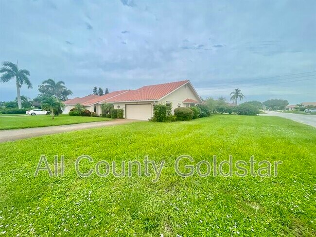 Building Photo - 328 Eden Dr