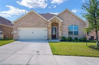 Building Photo - 3301 Tulip Poplar Trl