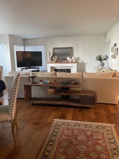 Foto del edificio - 546 Via De La Valle Lk