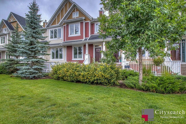 Building Photo - 44 Mike Ralph Way SW