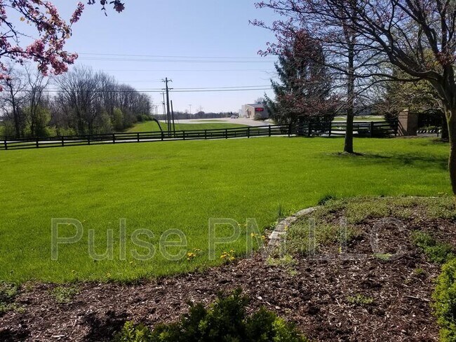 Building Photo - 15047 Porter Rd