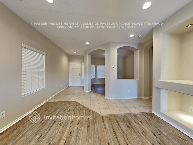 Foto del edificio - 3677 E Remington Dr