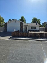 Building Photo - 3401 Dilday Dr