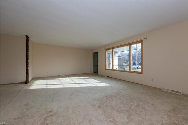 Foto del edificio - 5501 Kenbridge Dr