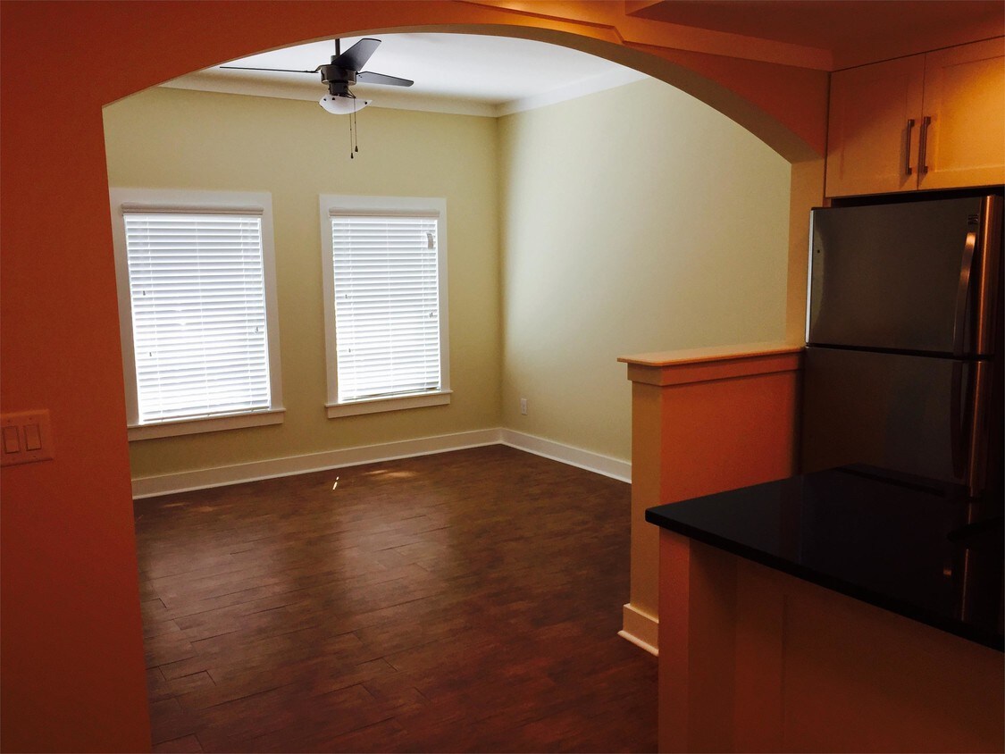 Foto principal - 2467 Peachtree Rd
