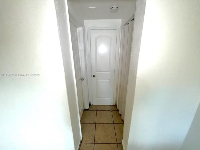 Foto del edificio - 420 NW 10th St