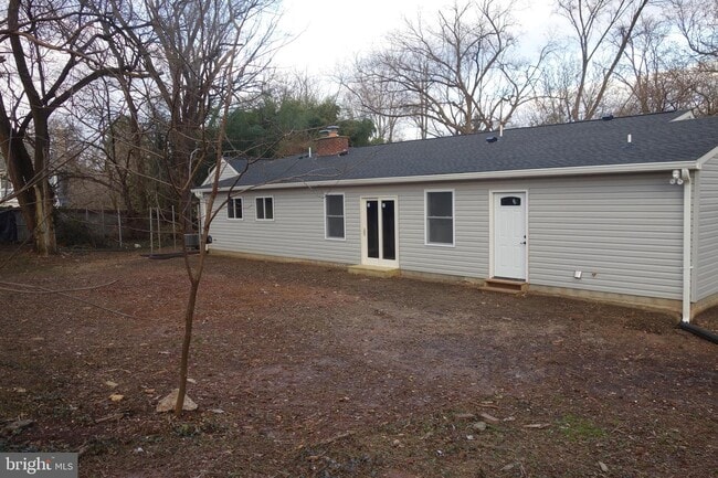 Building Photo - 13416 Clifton Rd