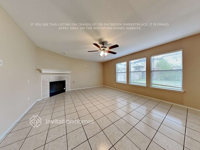 Building Photo - 5617 Piedra Dr