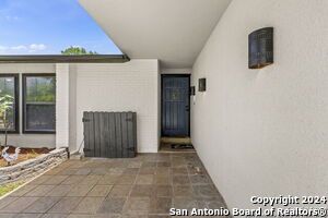 Foto del edificio - 8710 Tamarind St