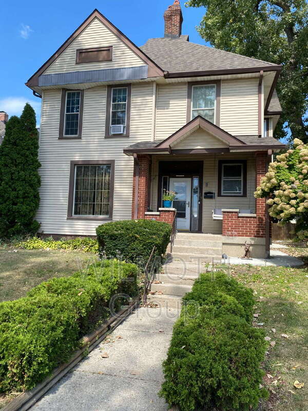 Photo - 1230 E Ohio St Apartment