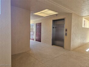 Building Photo - 10800 Palazzo Wy