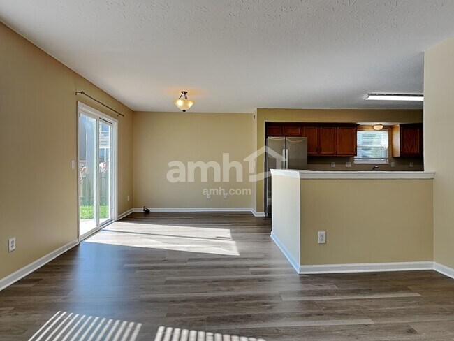 Foto del edificio - 5974 Marsh Cir