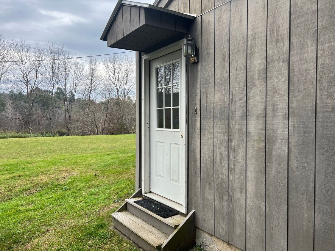 Primary Photo - Single Family Home in Desirable Location