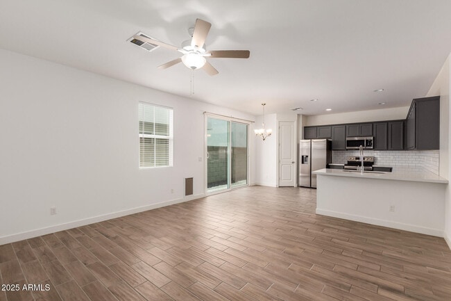 Foto del edificio - 5524 S Dillon Cir